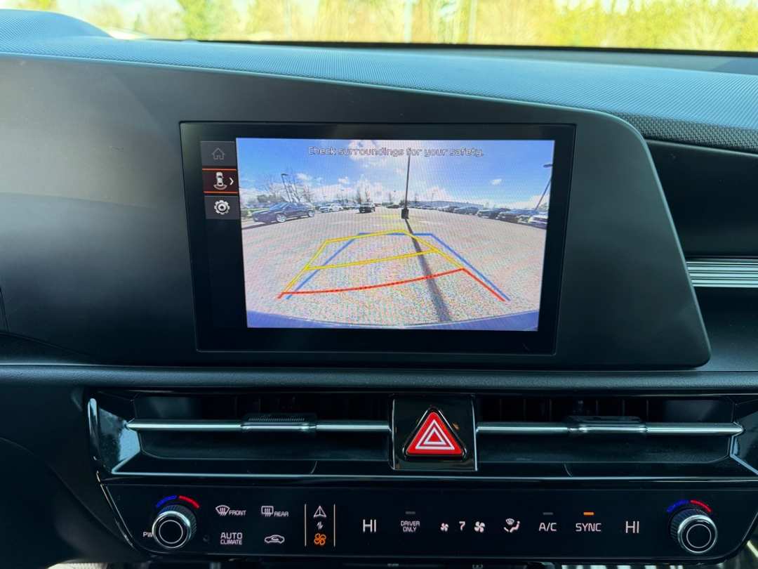 2024 Kia Niro LX - Image 23