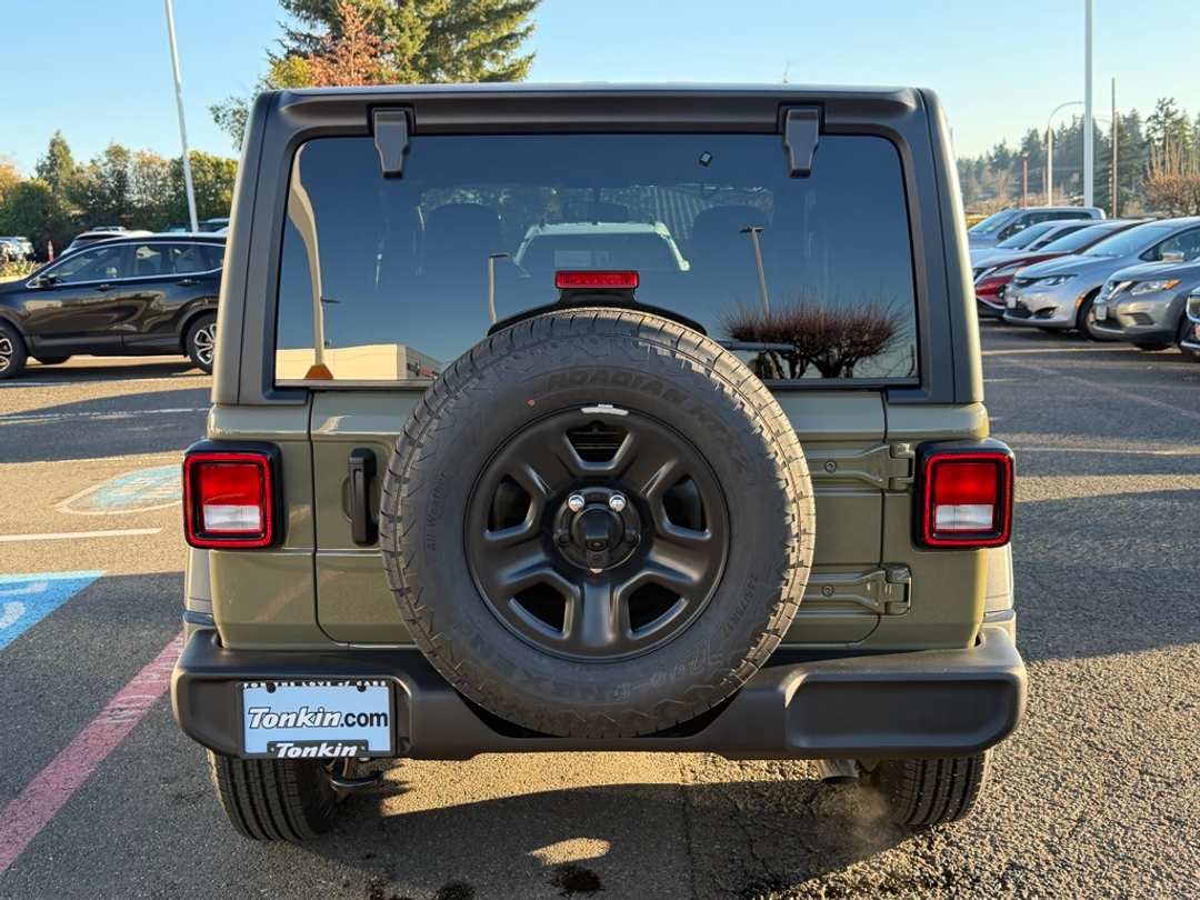 2026 Jeep Wrangler Sport - Image 7