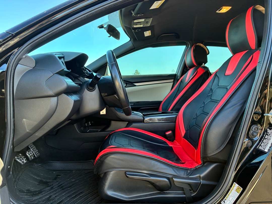 2017 Honda Civic Sport - Image 10