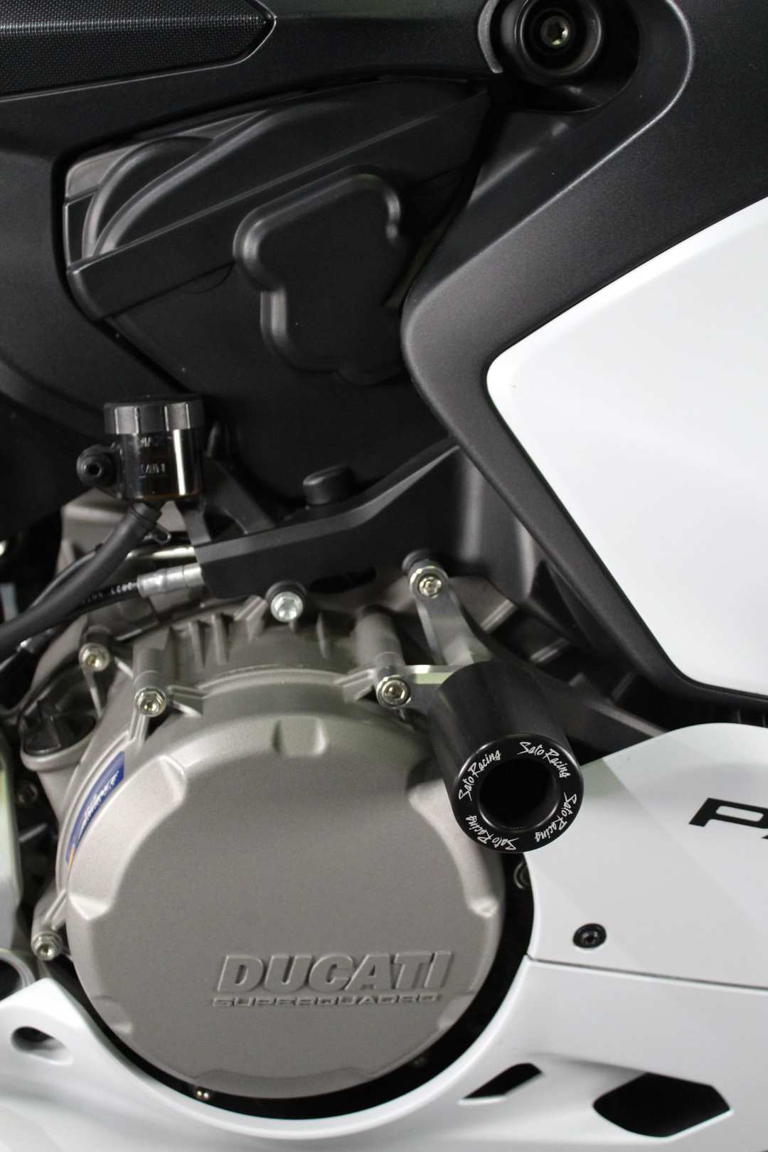 2023 Ducati Panigale V2 - Image 12