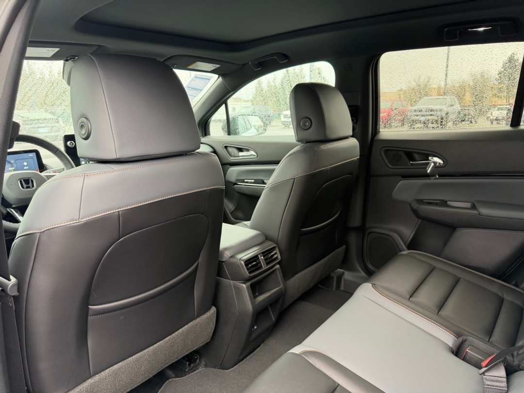 2026 Honda Prologue Touring - Image 31