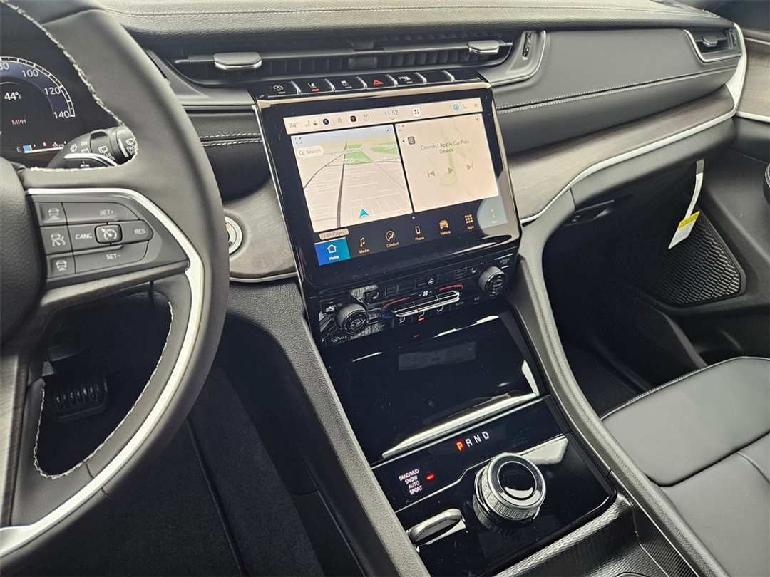 2025 Jeep Grand Cherokee L Limited - Image 19