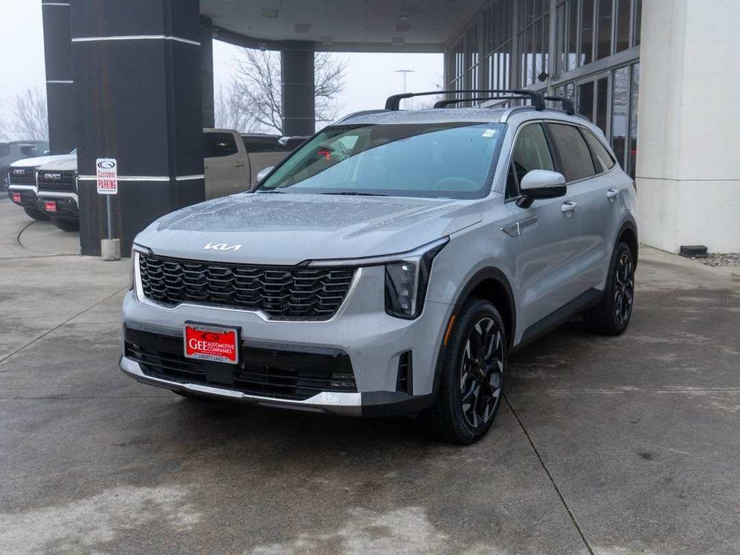 2026 Kia Sorento EX - Image 3