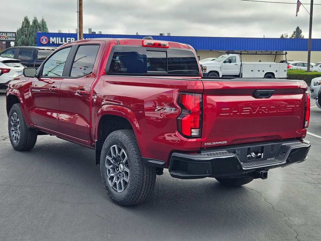 2026 Chevrolet Colorado Z71 - Image 4