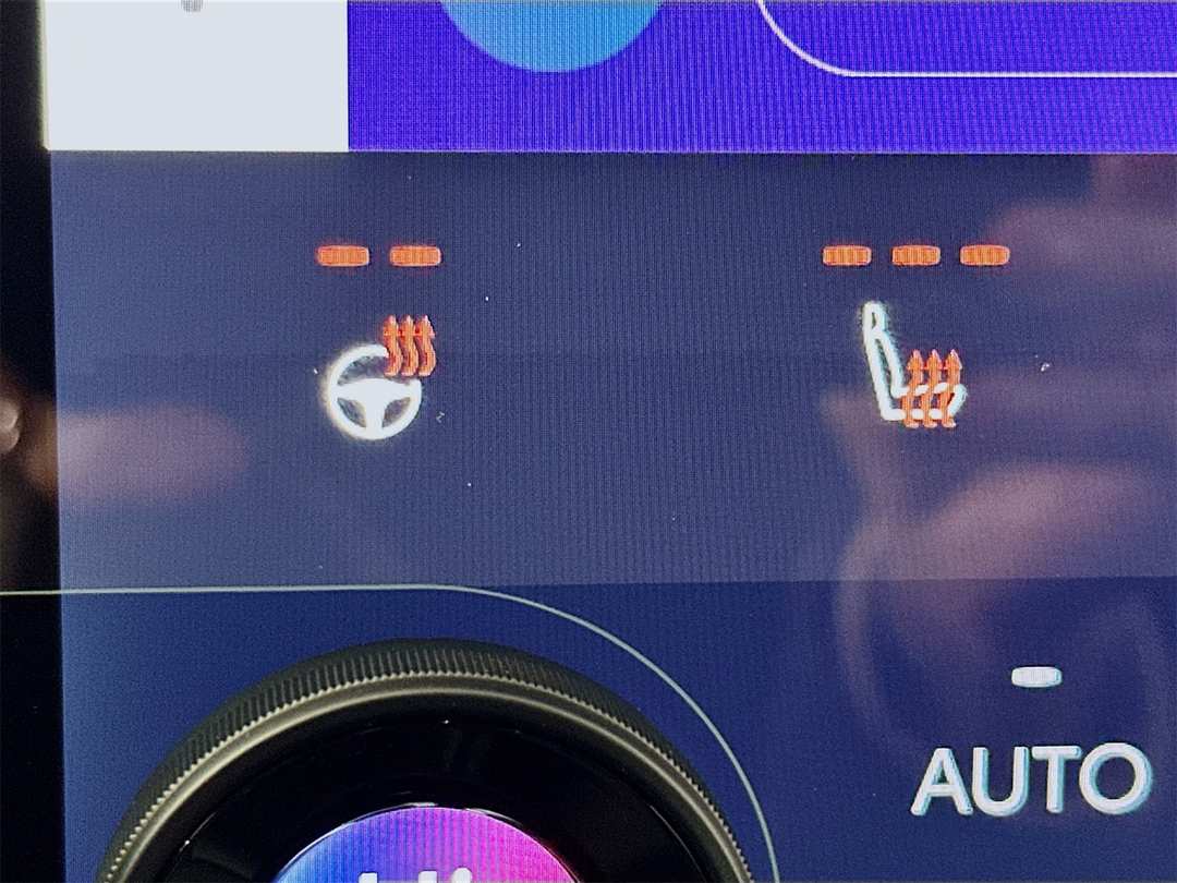 2026 Toyota Bz XLE Plus - Image 20