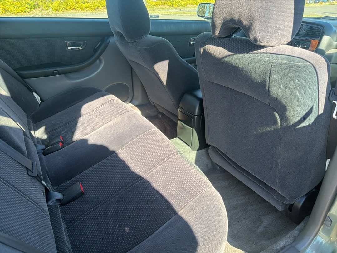 2003 Subaru Legacy L - Image 22