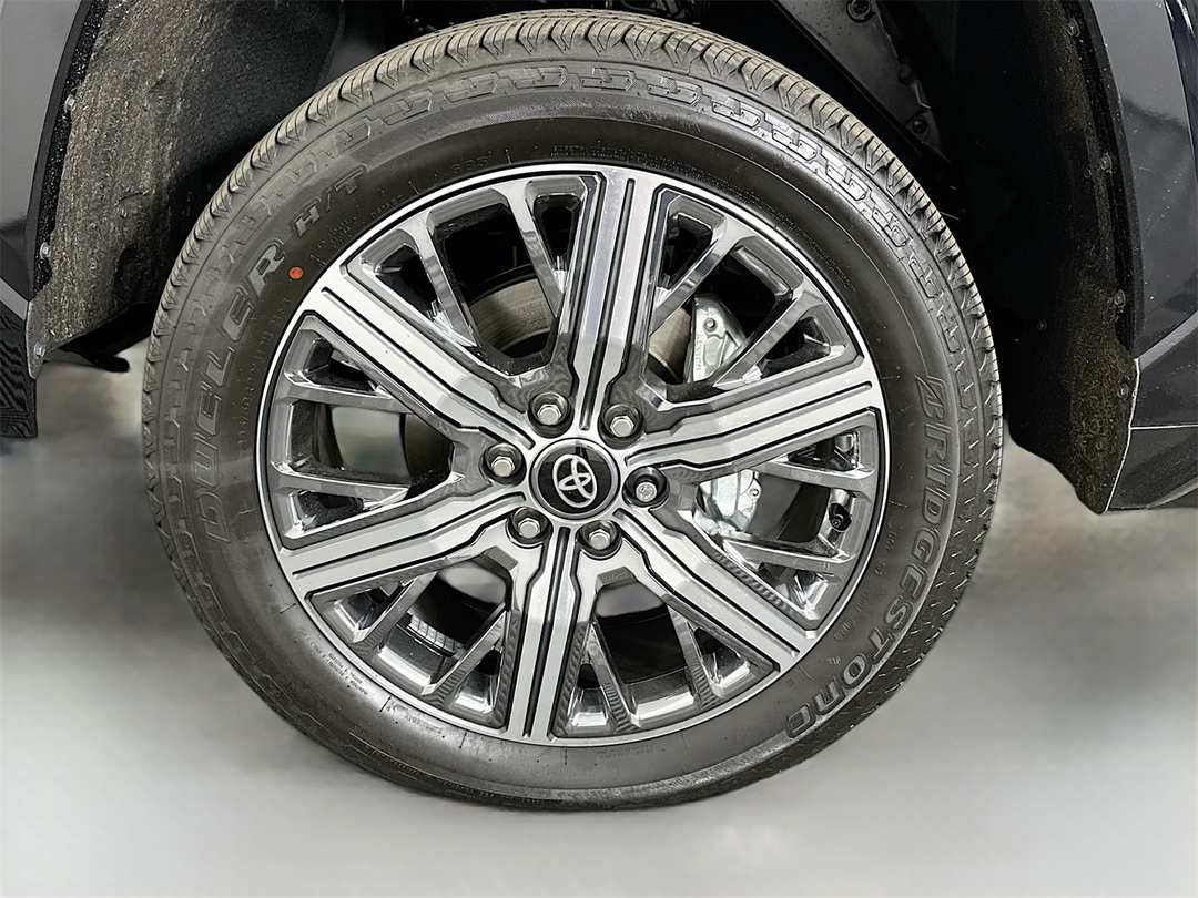 2026 Toyota Tundra Capstone - Image 32