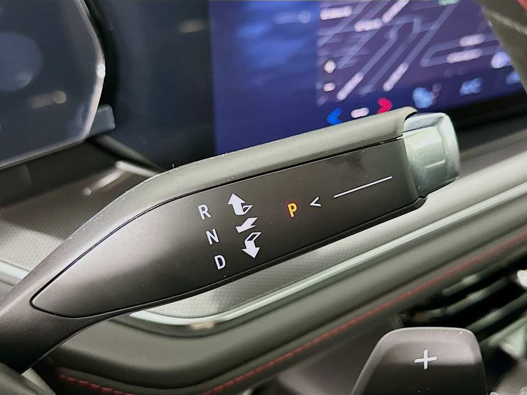 2026 Chevrolet Suburban RST - Image 17