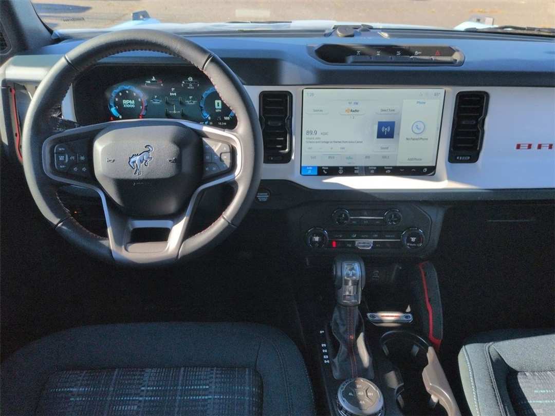 2025 Ford Bronco Heritage Edition - Image 22