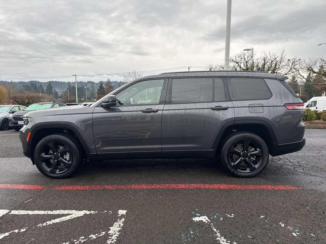 2024 Jeep Grand Cherokee L Altitude X - Image 4