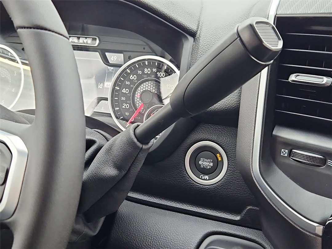 2026 Ram 3500 Big Horn - Image 20