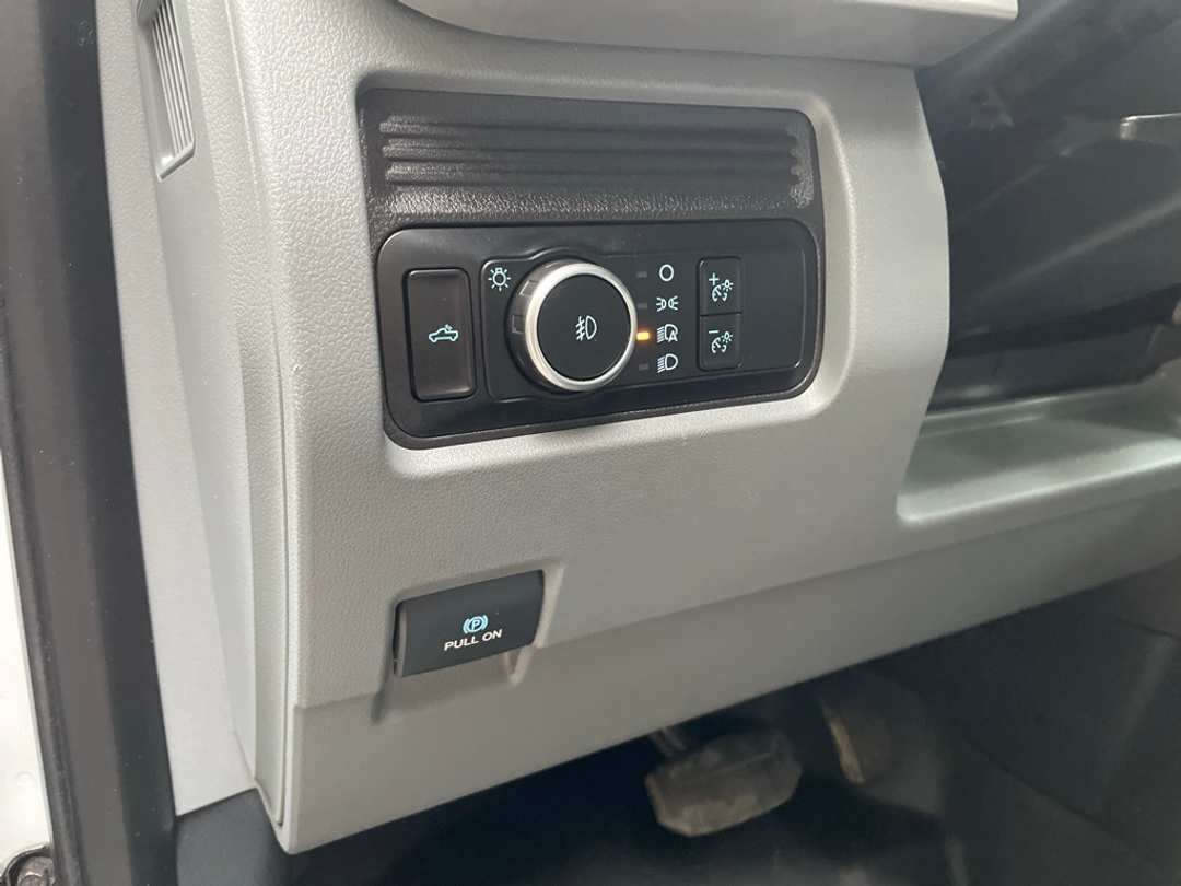 2024 Ford F-350Sd XLT - Image 11