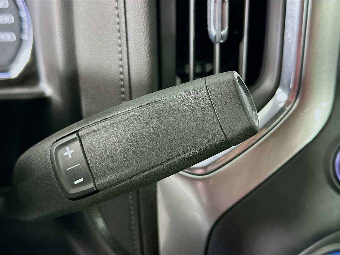 2022 Chevrolet Silverado 2500Hd LTZ - Image 18