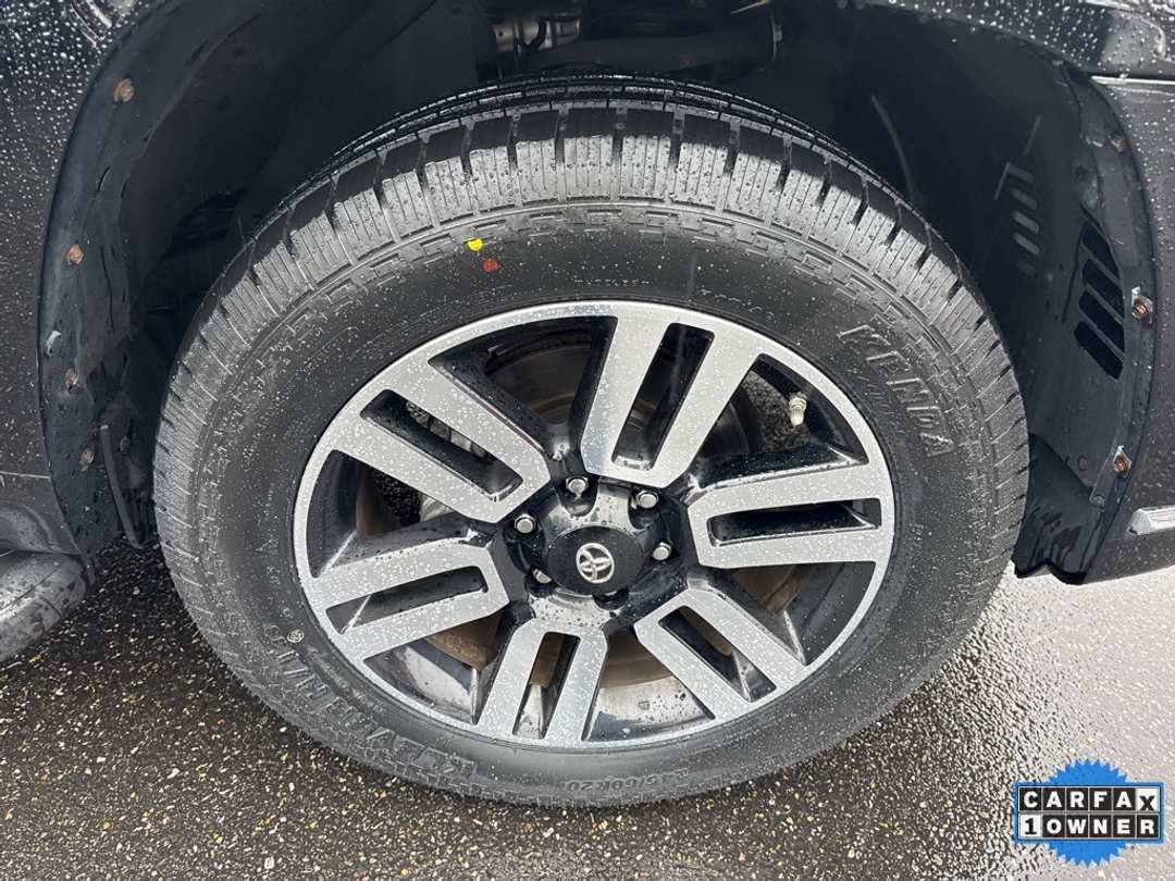 2019 Toyota 4Runner Limited - Image 9