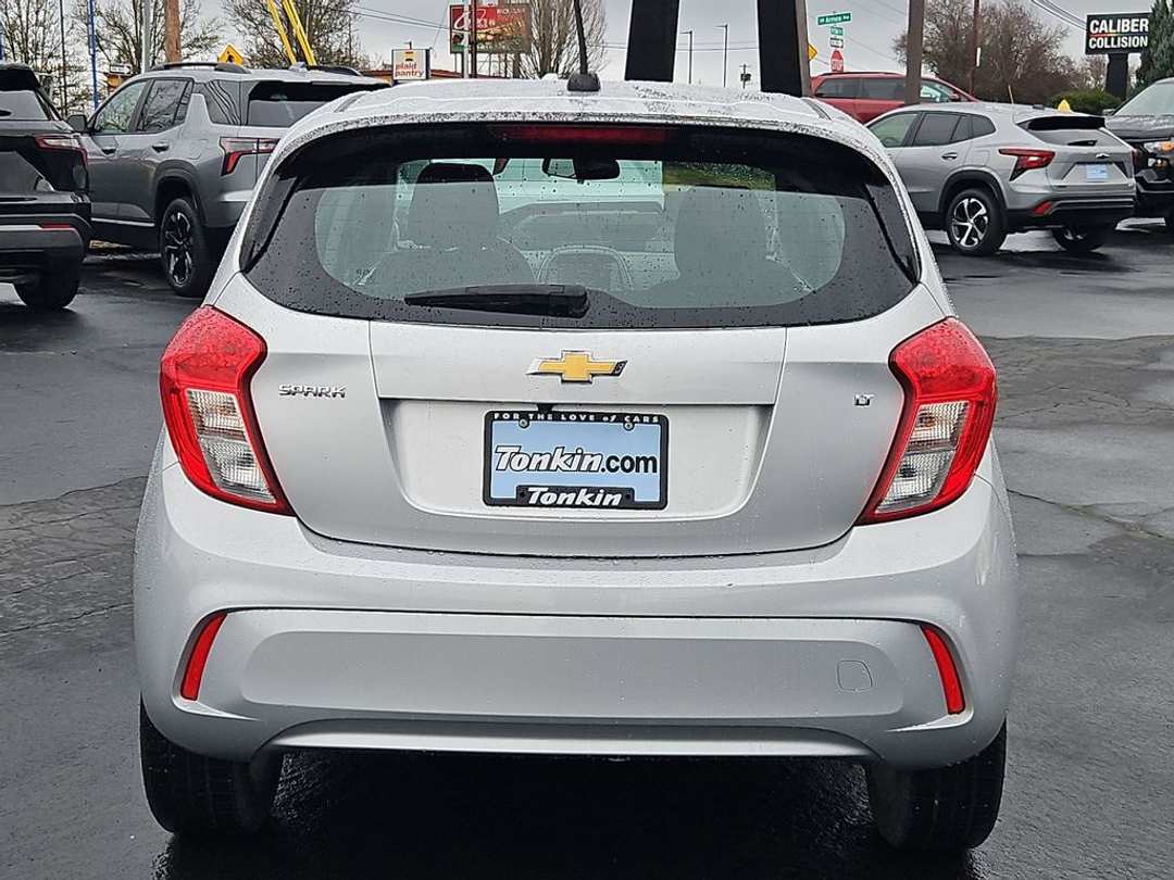 2021 Chevrolet Spark 1LT - Image 5