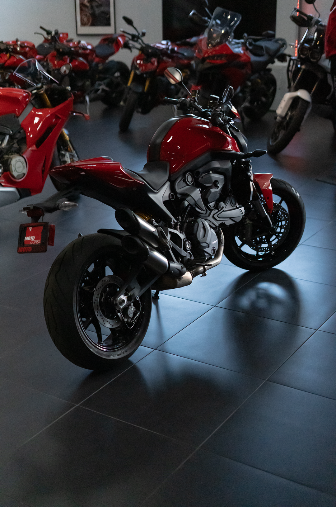 2025 Ducati Monster + - Image 8