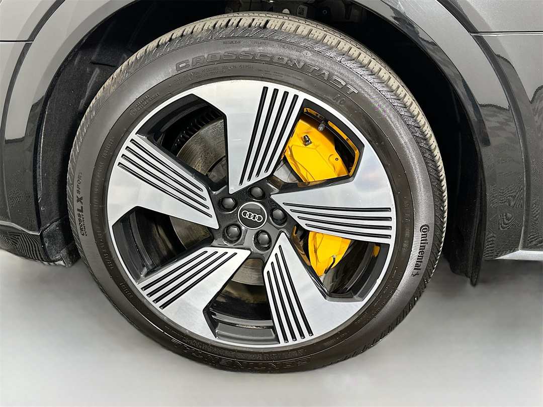 2022 Audi E-Tron Premium Plus - Image 33