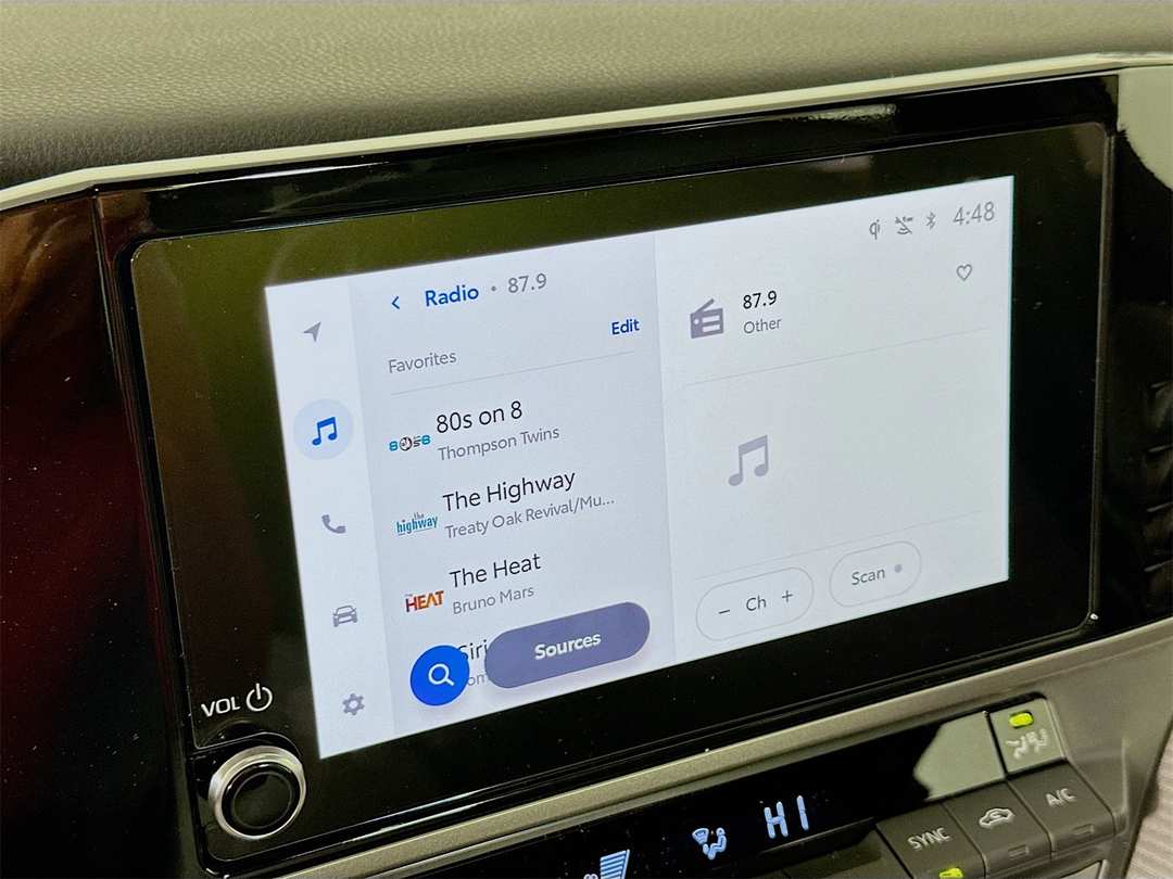 2026 Toyota Camry SE - Image 15