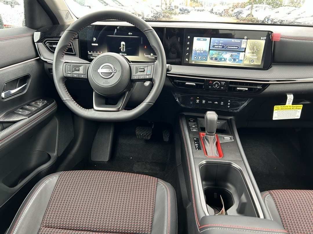 2025 Nissan Kicks SR - Image 22