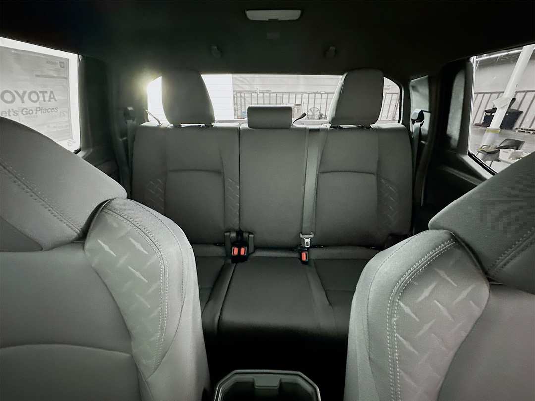 2025 Toyota Tacoma SR5 - Image 23