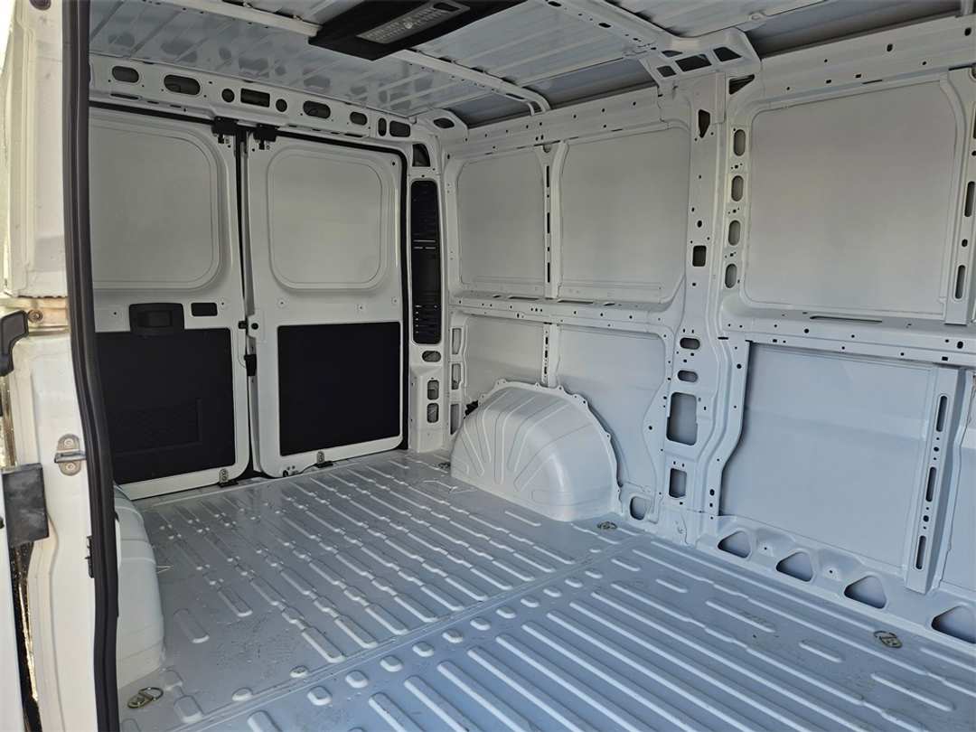 2026 Ram Promaster 1500 Low Roof - Image 33