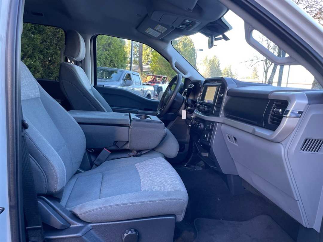 2023 Ford F-150 XL - Image 20