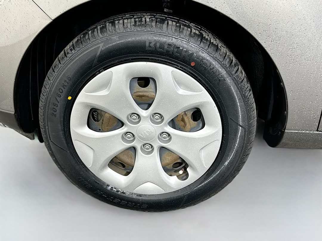 2014 Kia Soul Base - Image 28