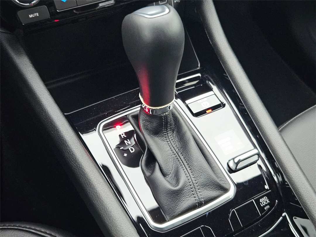 2026 Jeep Compass Limited - Image 18