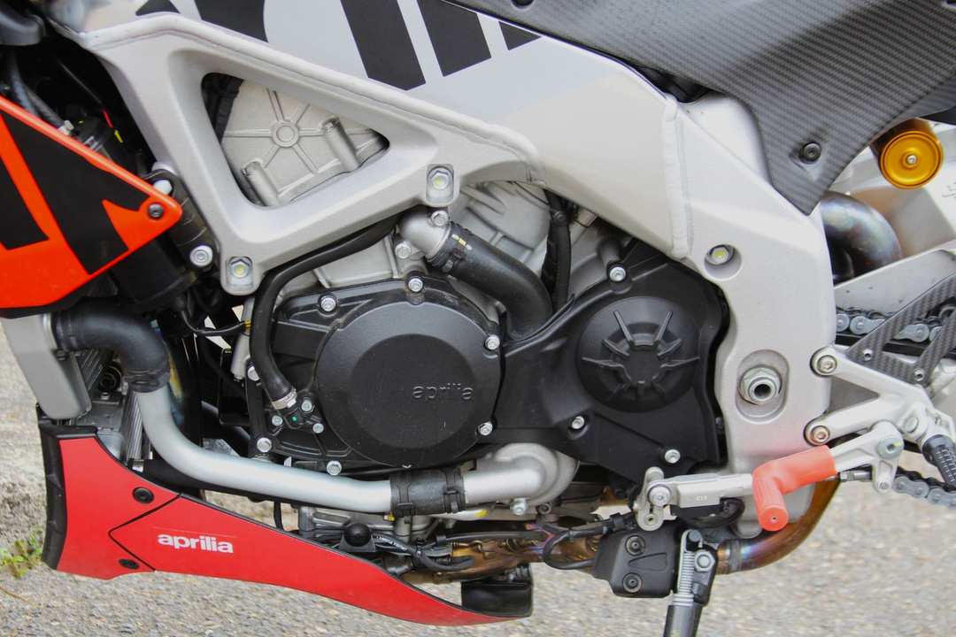 2019 Aprilia Tuono V4 Factory 1100 Abs - Image 8