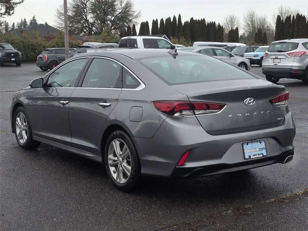 2018 Hyundai Sonata Limited - Image 3