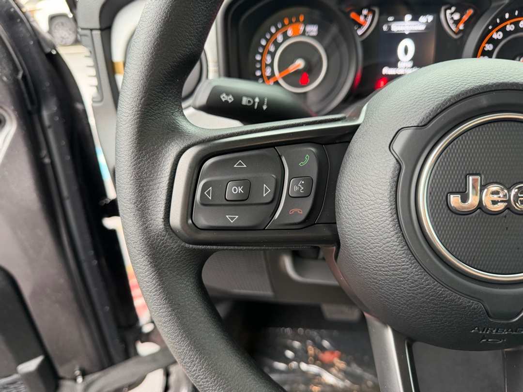 2026 Jeep Wrangler Sport - Image 18