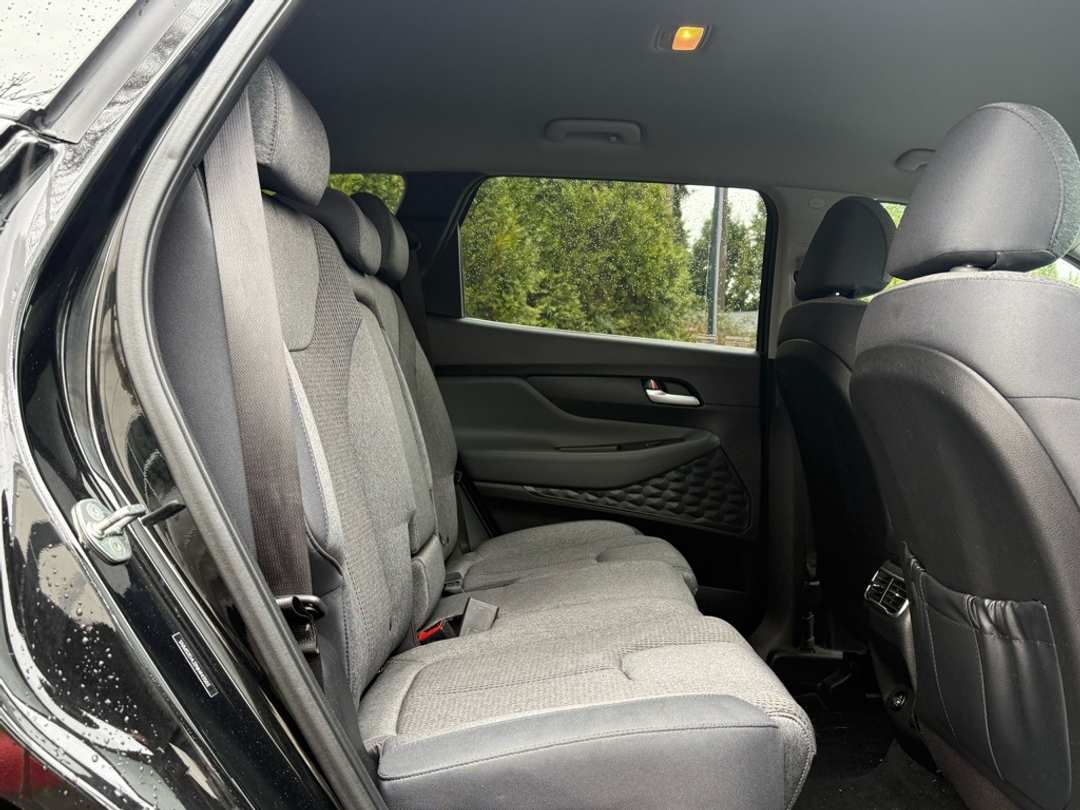2022 Hyundai Santa Fe SEL - Image 20