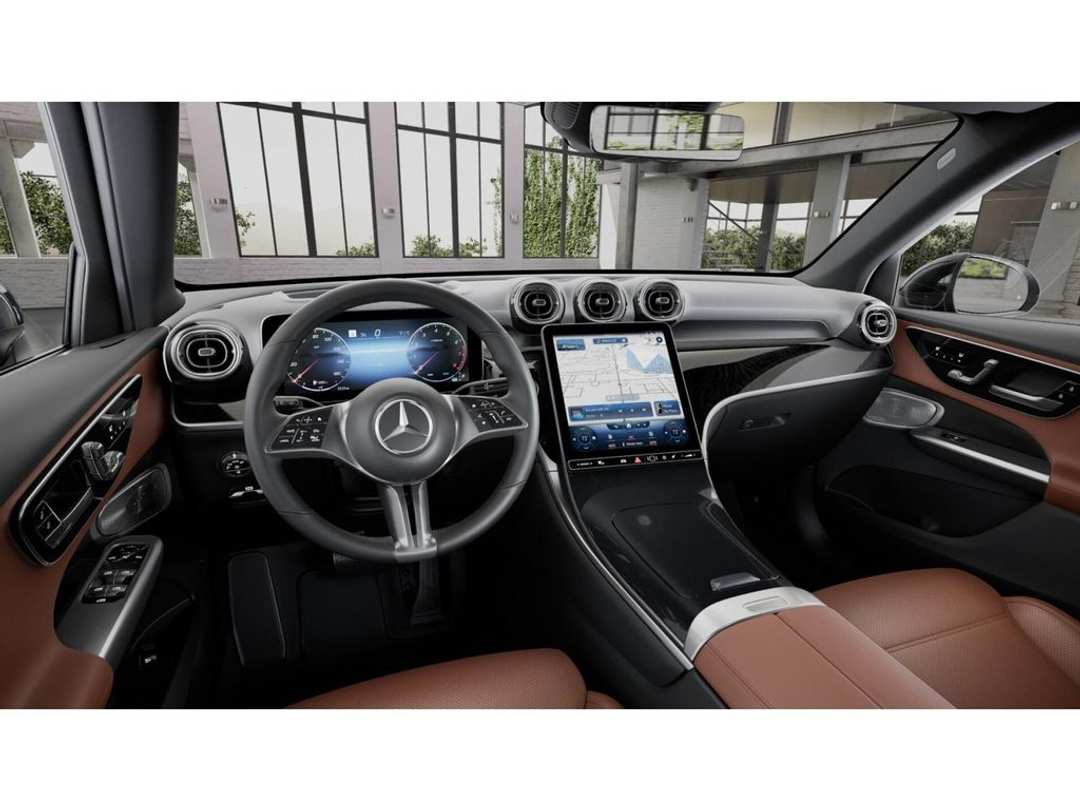 2026 Mercedes-Benz GLC 300 - Image 3