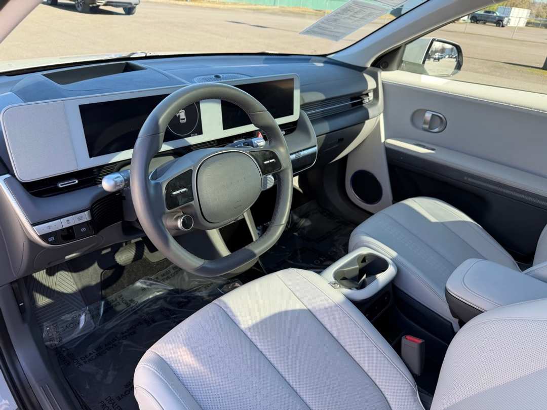 2024 Hyundai Ioniq 5 Limited - Image 17