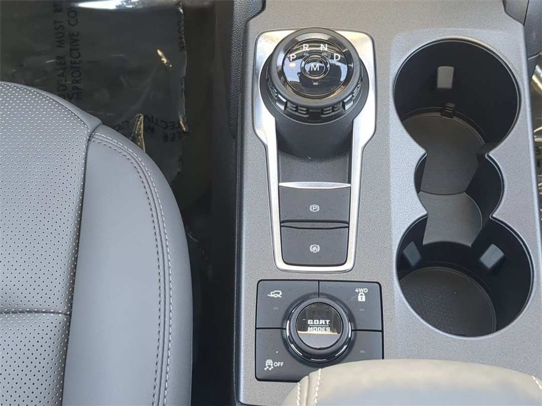 2025 Ford Bronco Sport Badlands - Image 17