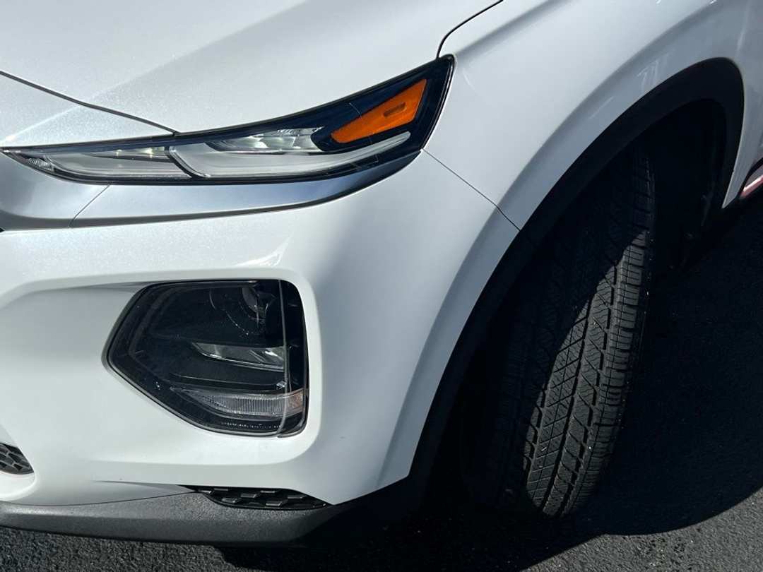 2020 Hyundai Santa Fe SE - Image 3