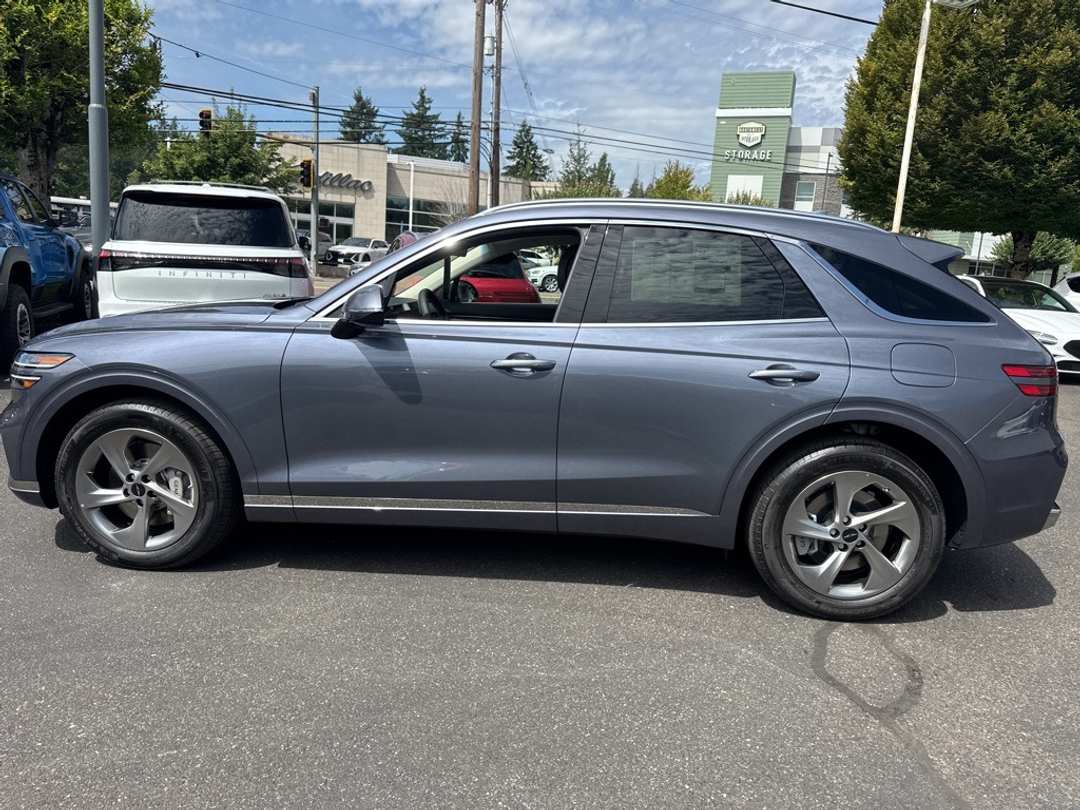 2026 Genesis Gv70 2.5T - Image 4