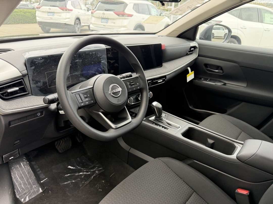 2026 Nissan Kicks S - Image 14