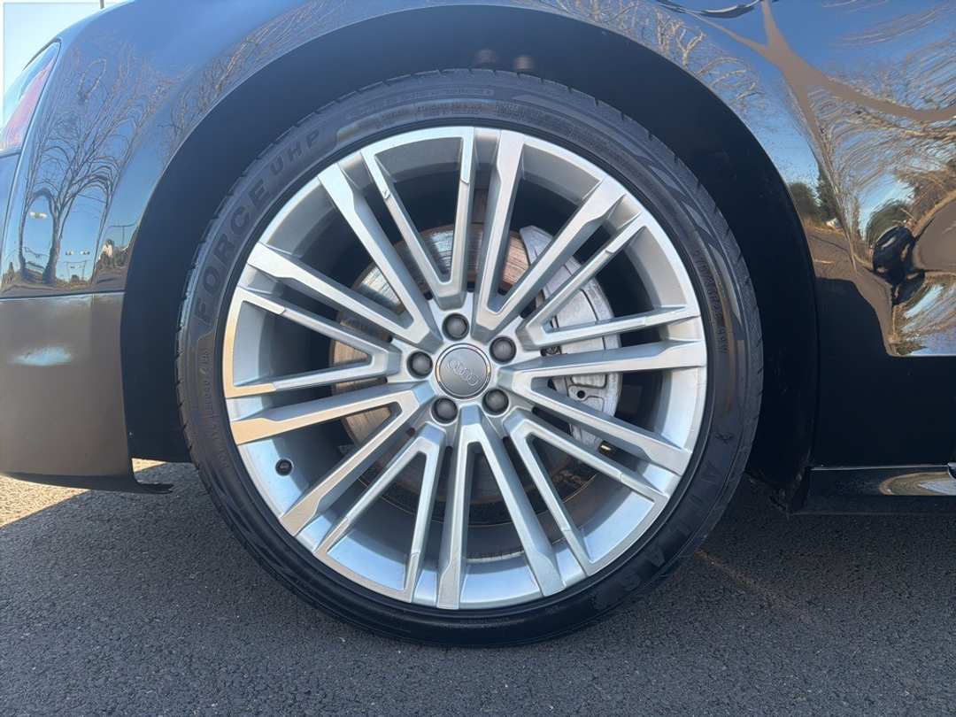 2017 Audi A8 L 3.0T - Image 9