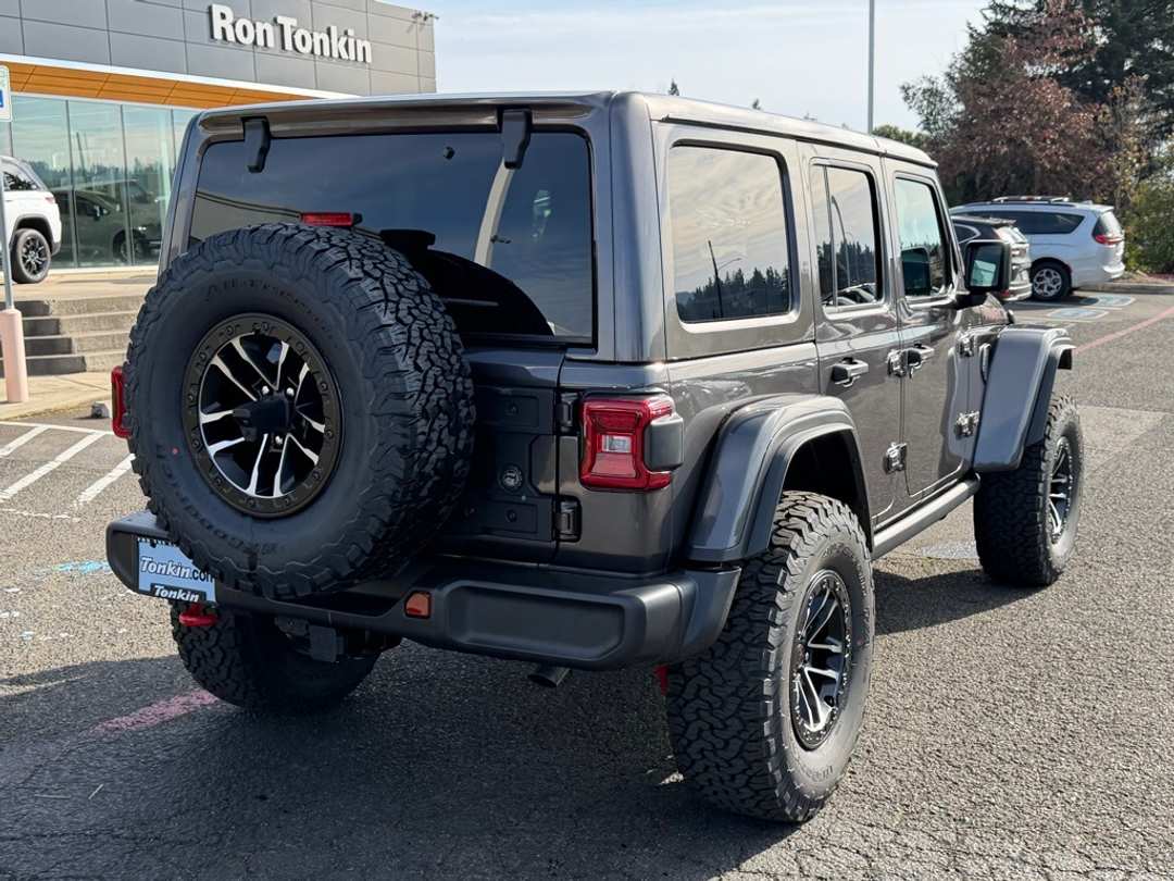 2026 Jeep Wrangler Rubicon - Image 8