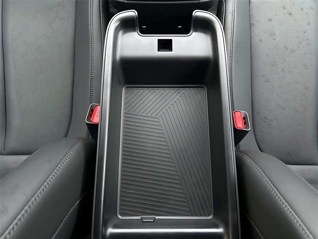 2026 Hyundai Ioniq 5 SEL - Image 22