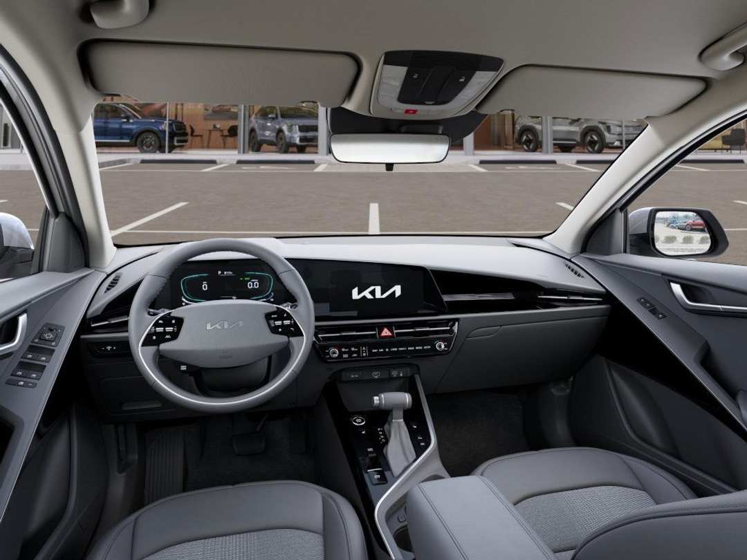 2025 Kia Niro EX - Image 14