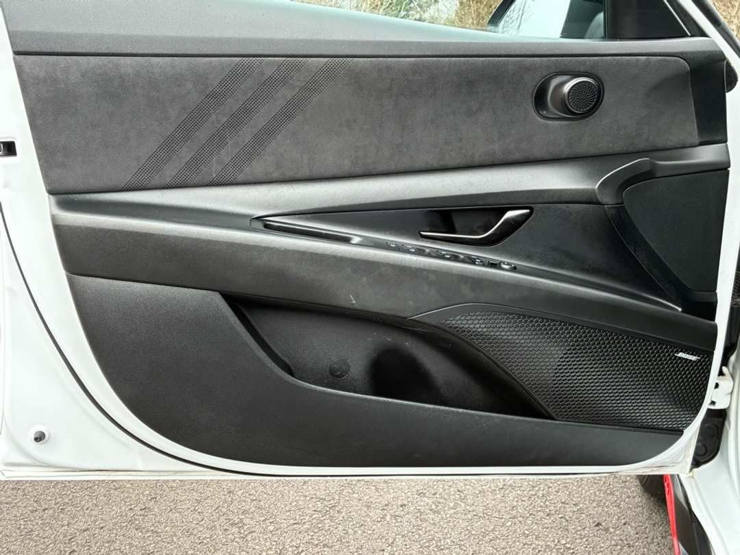 2023 Hyundai Elantra N Base - Image 21