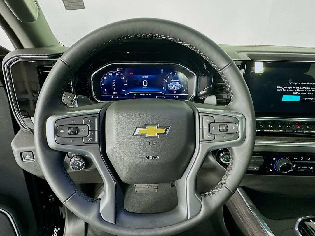 2025 Chevrolet Silverado 1500 LTZ - Image 12