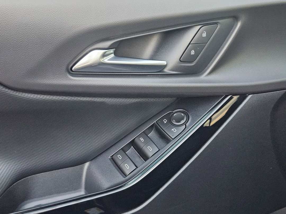 2026 Chevrolet Equinox LT - Image 11