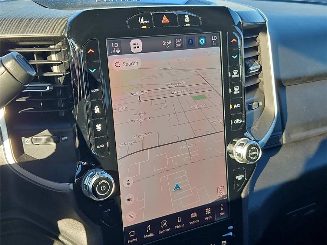 2026 Ram 3500 Big Horn - Image 18