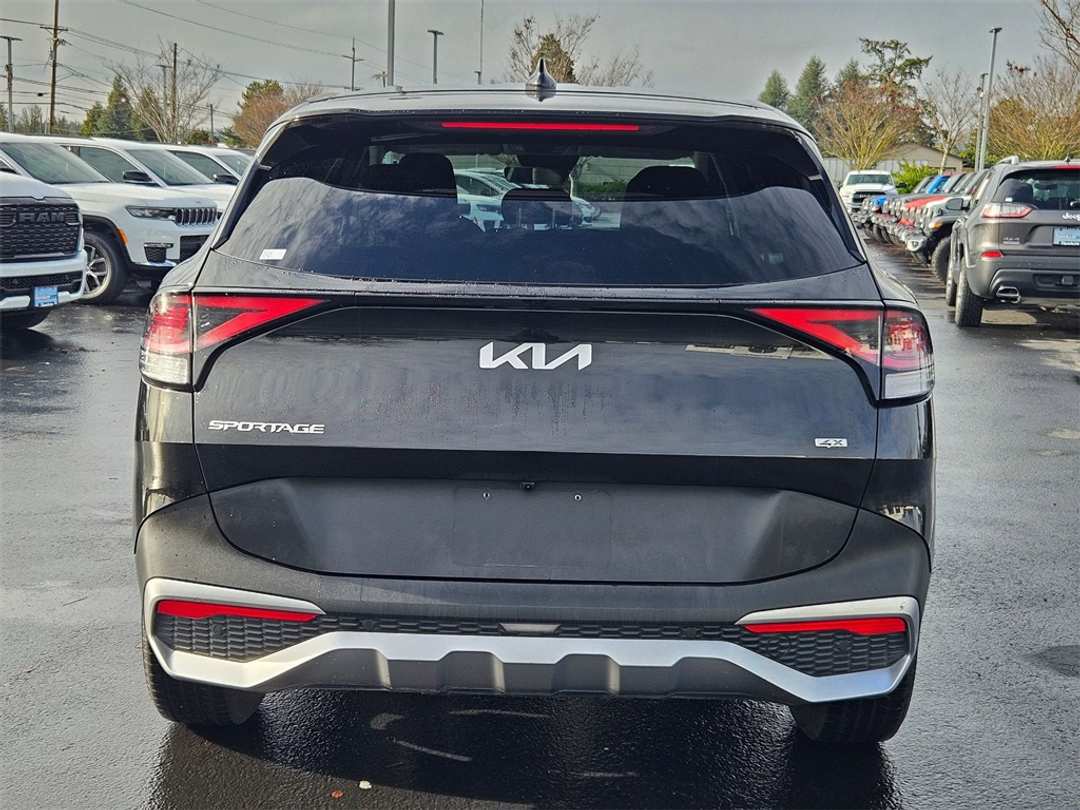 2024 Kia Sportage LX - Image 5