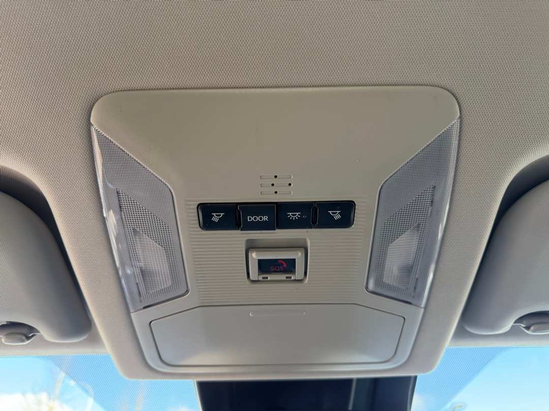 2020 Toyota Rav4 LE - Image 29