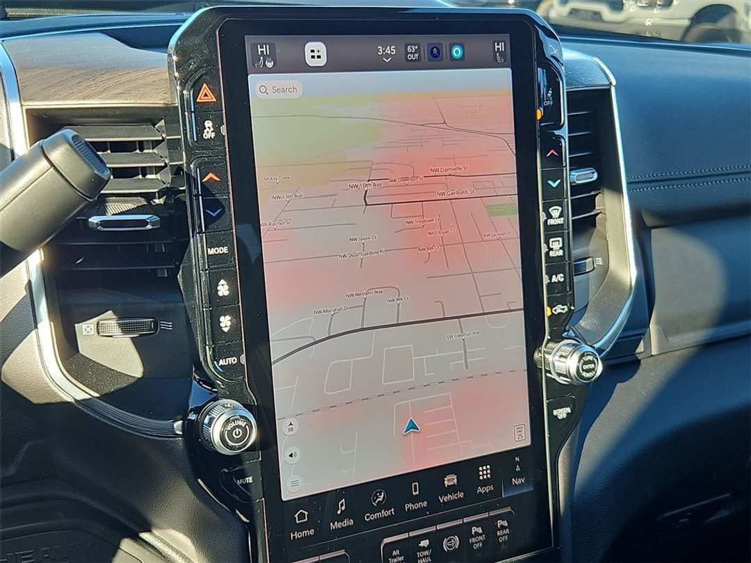 2026 Ram 3500 Laramie - Image 18