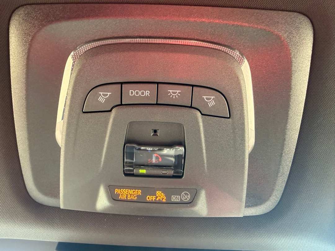 2026 Subaru Solterra Premium - Image 40